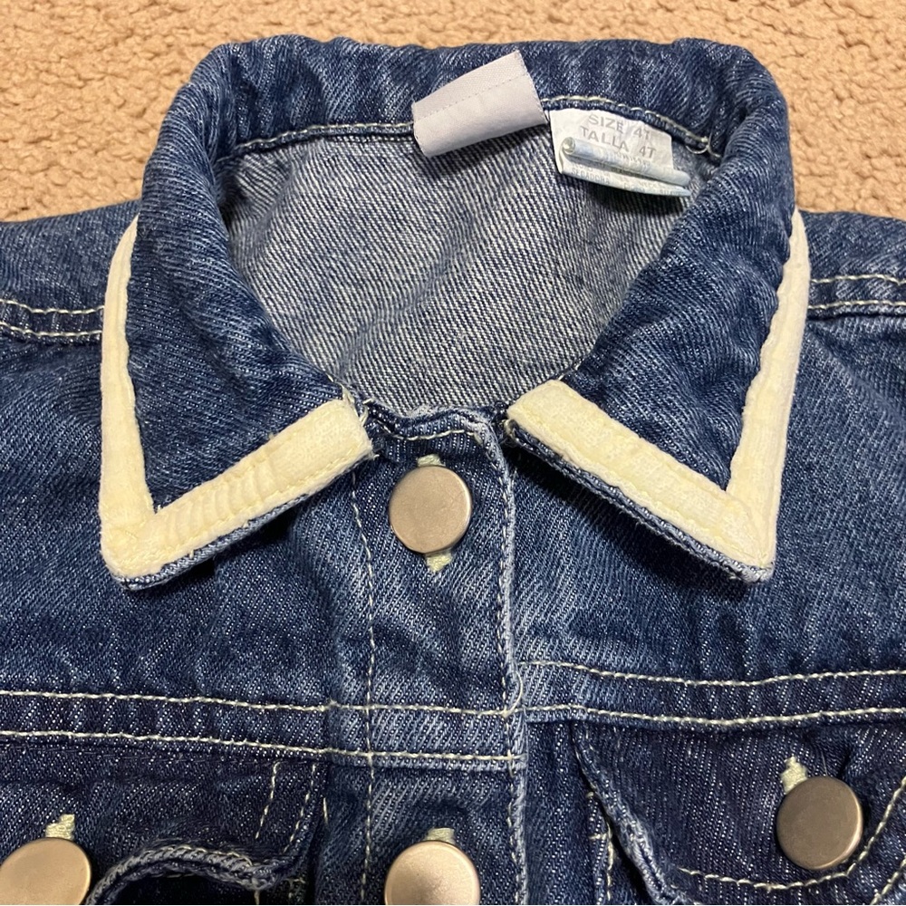 Kids Play Jean Jacket w/ Floral appliqué detail & Velvet trim Girl’s Sz 4T - Picture 5 of 10